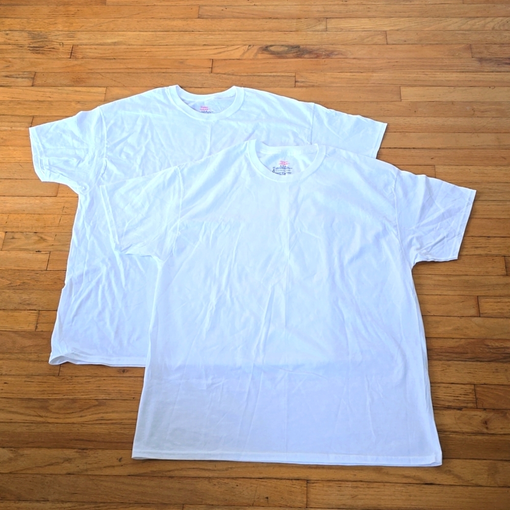 NWOT Hanes Comfort Soft Short Sleeves 100% Cotton White Two T-Shirts Size XL